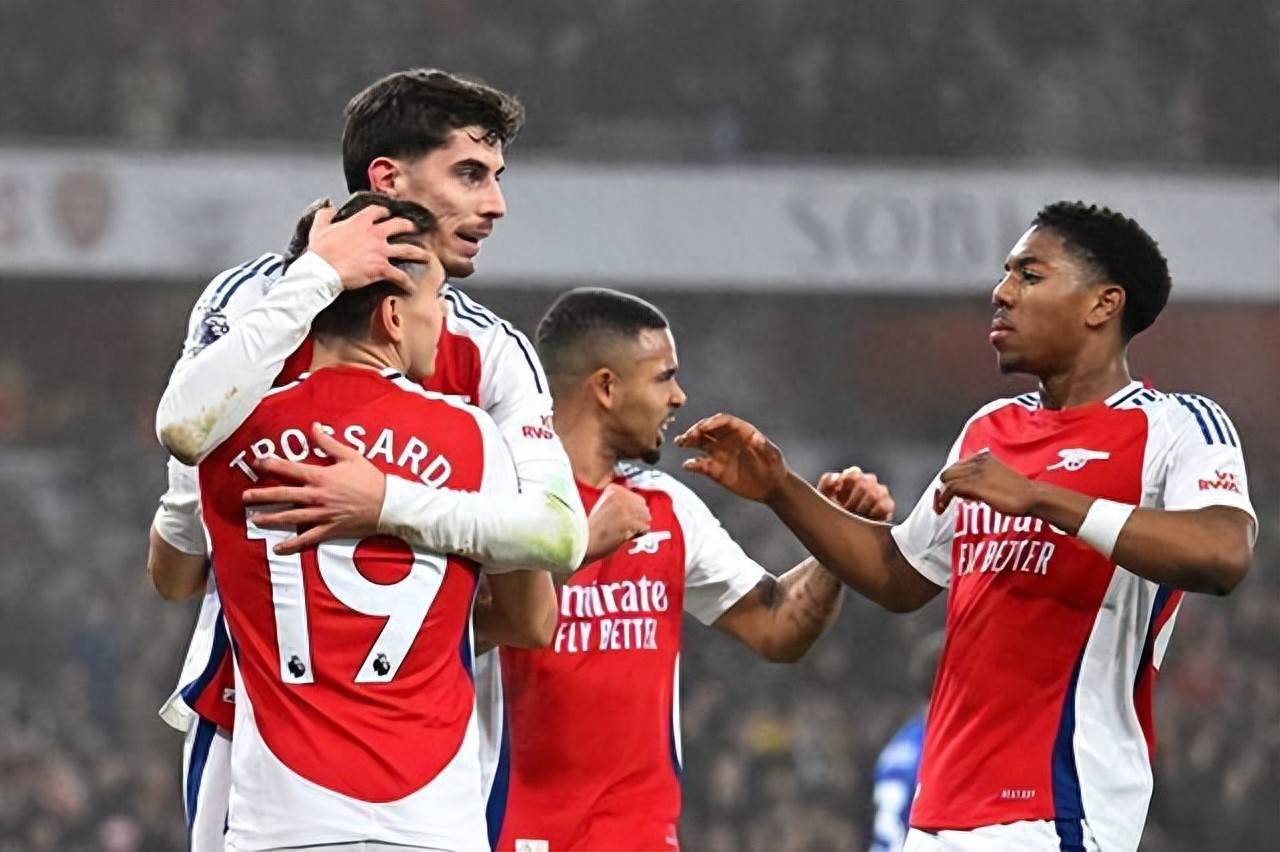 阿森纳新援表现低迷,球迷不满!